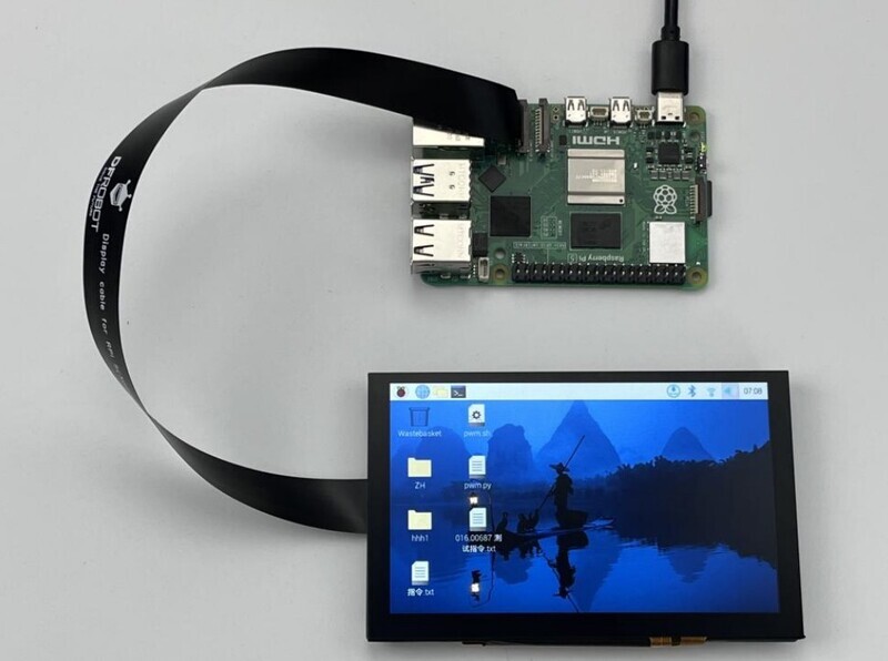 Wiring diagram of Raspberry Pi 5 DSI ribbon cable and Raspberry Pi 5 single board computer