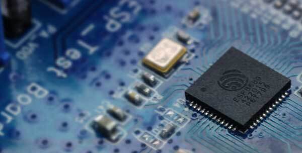 ESP32 WiFi & Bluetooth Dual-Core MCU Module